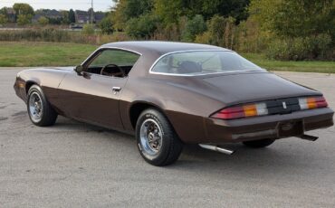 Chevrolet-Camaro-1979-Coupe-17
