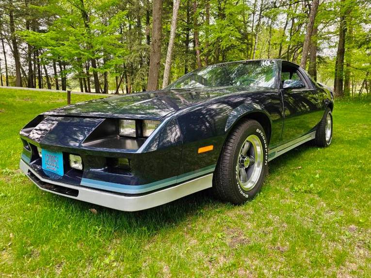 Chevrolet-Camaro-1982-blue-blue-11