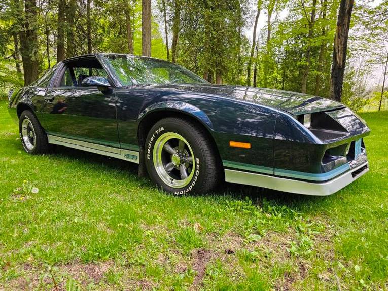 Chevrolet-Camaro-1982-blue-blue-24