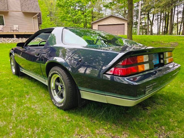 Chevrolet-Camaro-1982-blue-blue-3