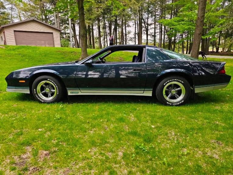 Chevrolet-Camaro-1982-blue-blue-4