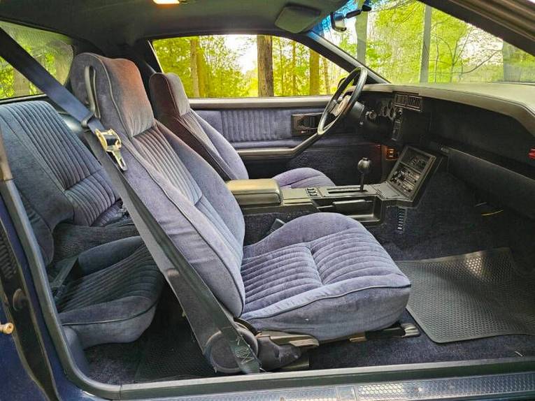 Chevrolet-Camaro-1982-blue-blue-9