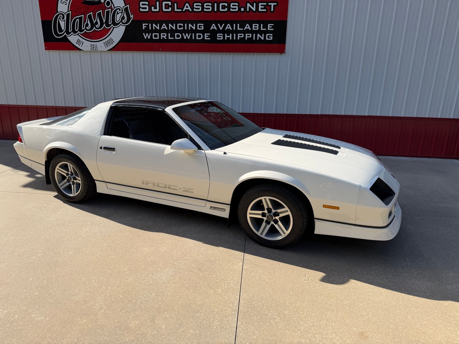 Chevrolet-Camaro-1986-Coupe-11