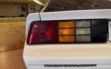 Chevrolet-Camaro-1986-Coupe-13