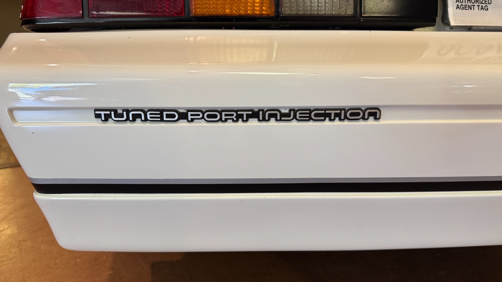 Chevrolet-Camaro-1986-Coupe-14