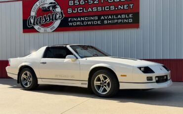 Chevrolet-Camaro-1986-Coupe