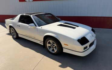 Chevrolet-Camaro-1986-Coupe-36