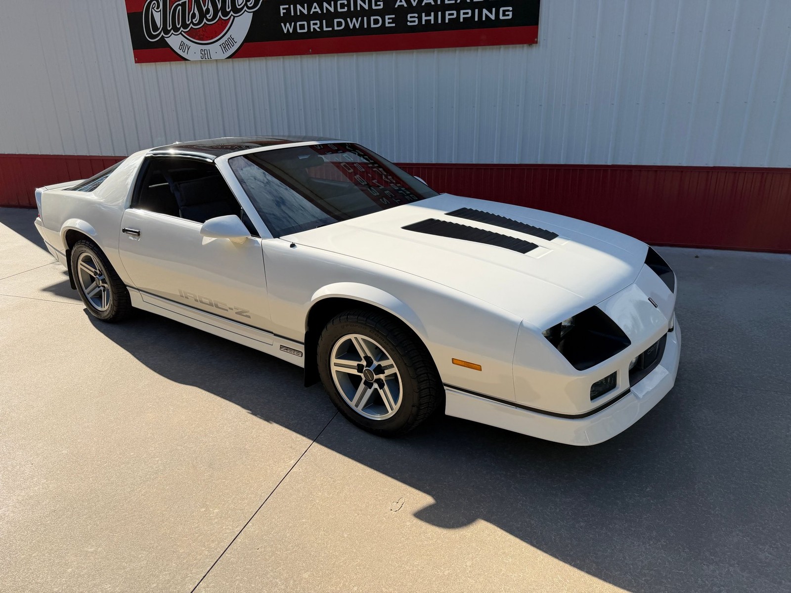 Chevrolet-Camaro-1986-Coupe-36