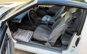 Chevrolet-Camaro-1986-Coupe-6