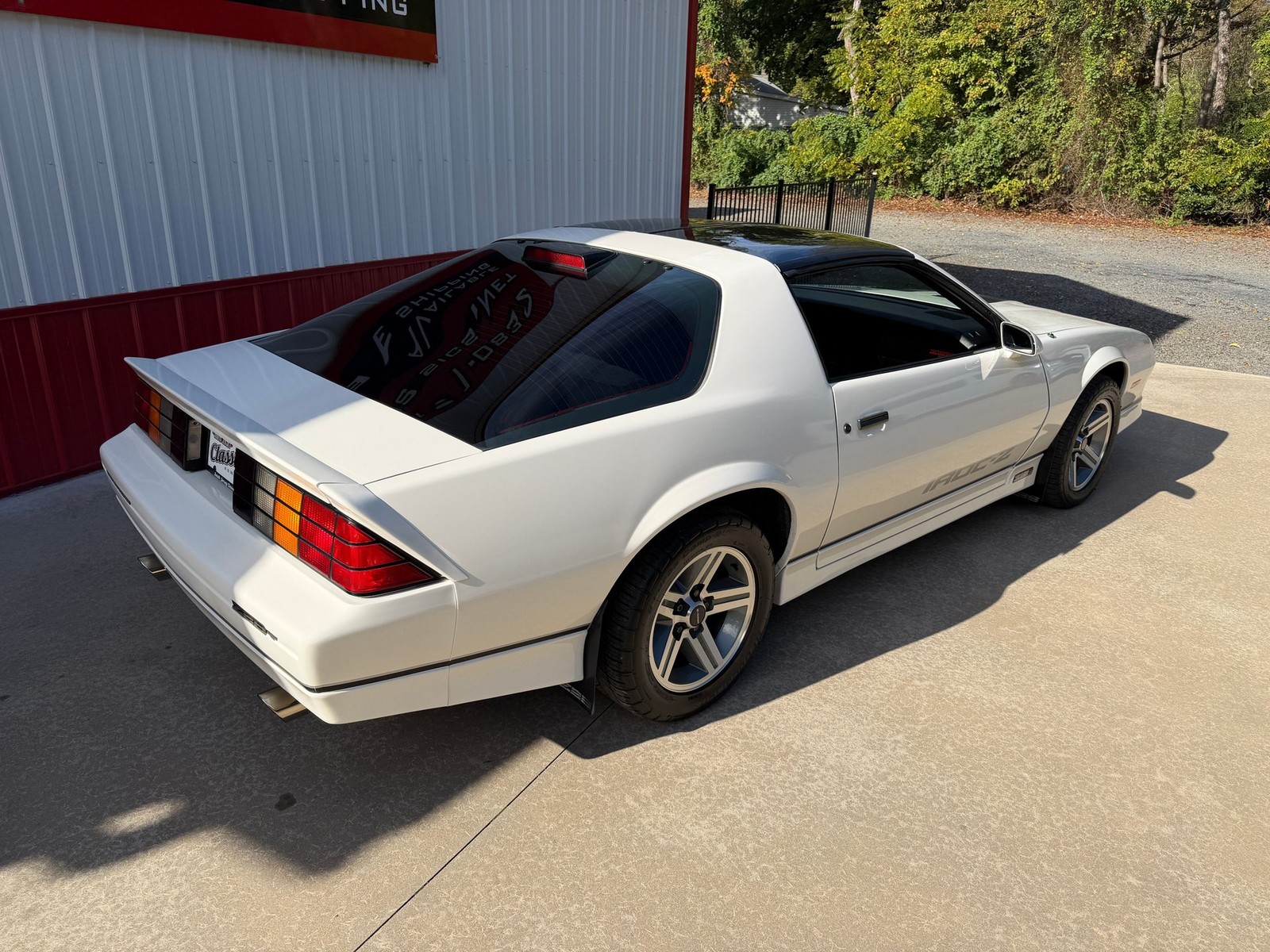 Chevrolet-Camaro-1986-Coupe-8