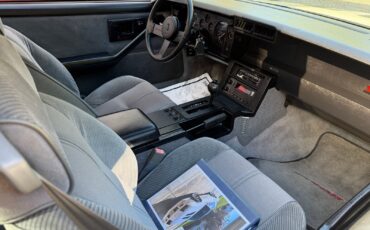 Chevrolet-Camaro-1986-Coupe-9
