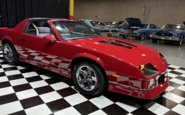 Chevrolet-Camaro-1986-Hatchback-13