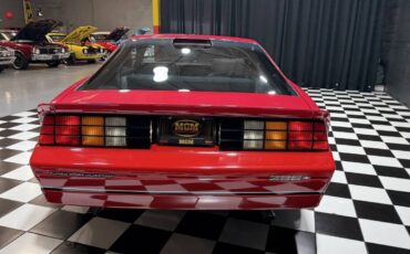 Chevrolet-Camaro-1986-Hatchback-15