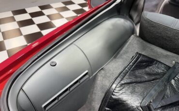 Chevrolet-Camaro-1986-Hatchback-28