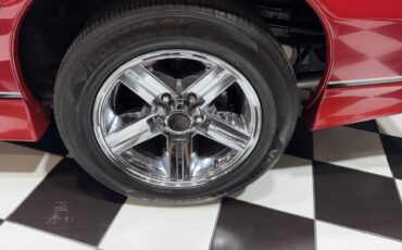 Chevrolet-Camaro-1986-Hatchback-39