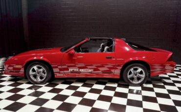 Chevrolet-Camaro-1986-Hatchback-8
