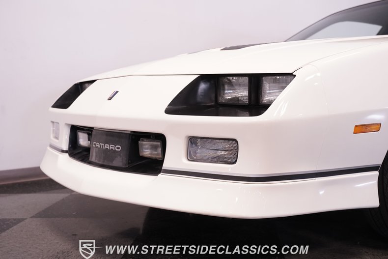 Chevrolet-Camaro-1986-White-Red-23