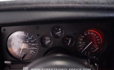 Chevrolet-Camaro-1986-White-Red-40