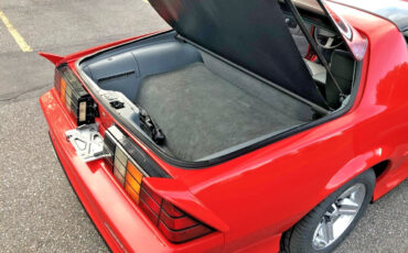 Chevrolet-Camaro-1987-Coupe-14