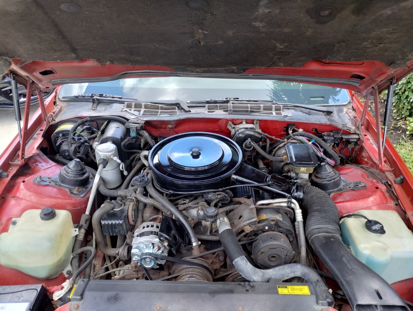 Chevrolet-Camaro-1987-Coupe-15