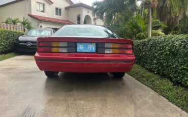 Chevrolet-Camaro-1987-Coupe-19