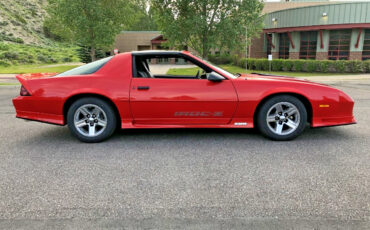 Chevrolet-Camaro-1987-Coupe-5