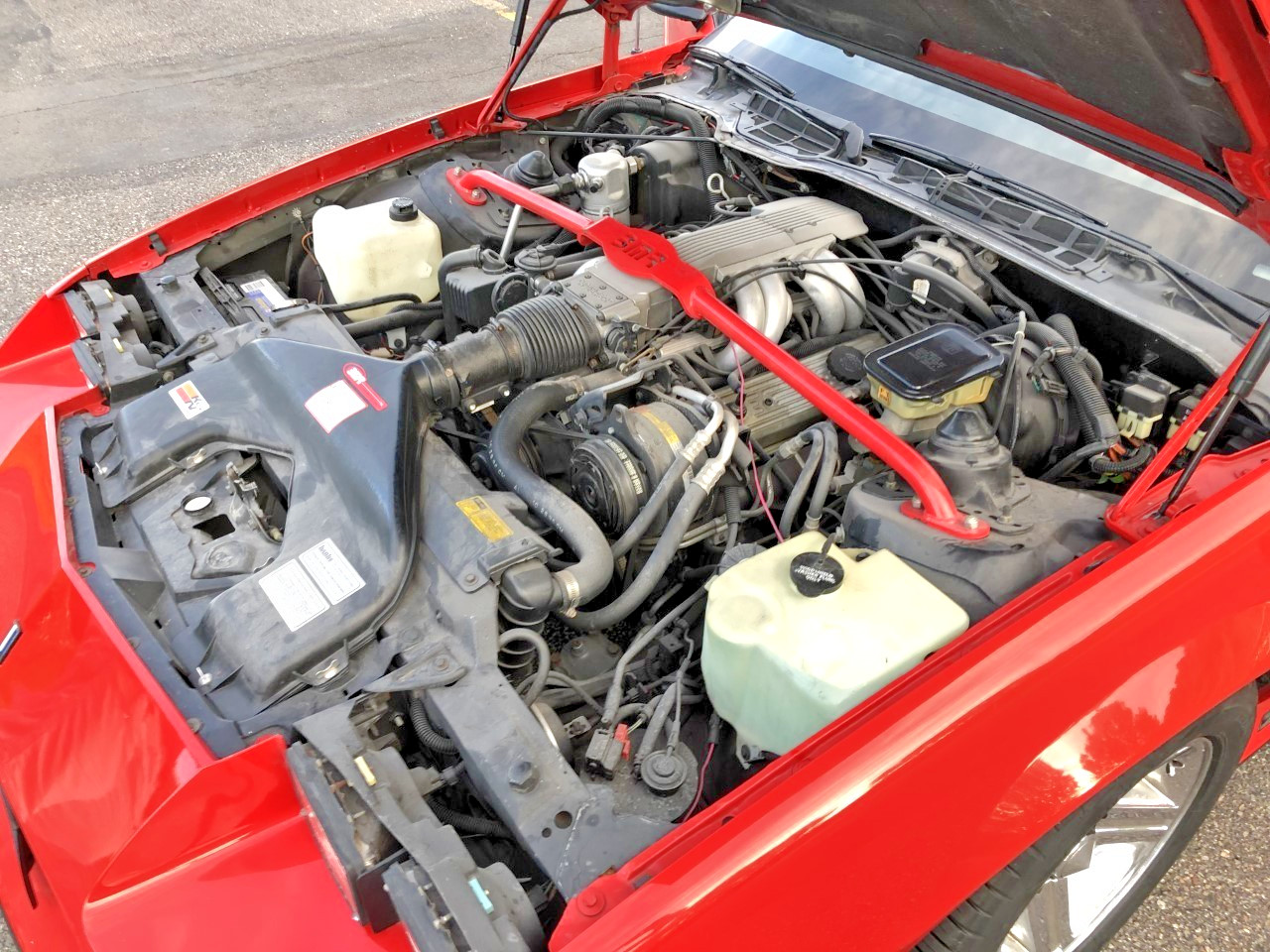 Chevrolet-Camaro-1987-Coupe-9