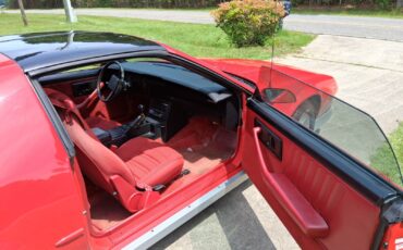 Chevrolet-Camaro-1988-Coupe-10
