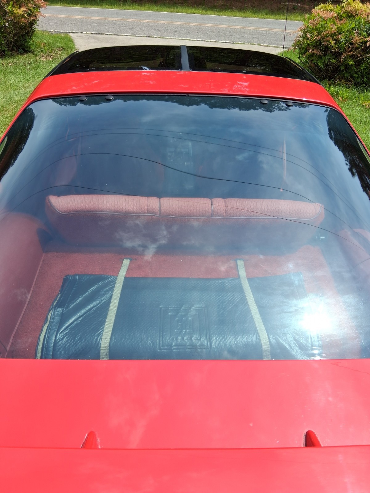 Chevrolet-Camaro-1988-Coupe-12