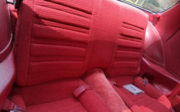 Chevrolet-Camaro-1988-Coupe-14
