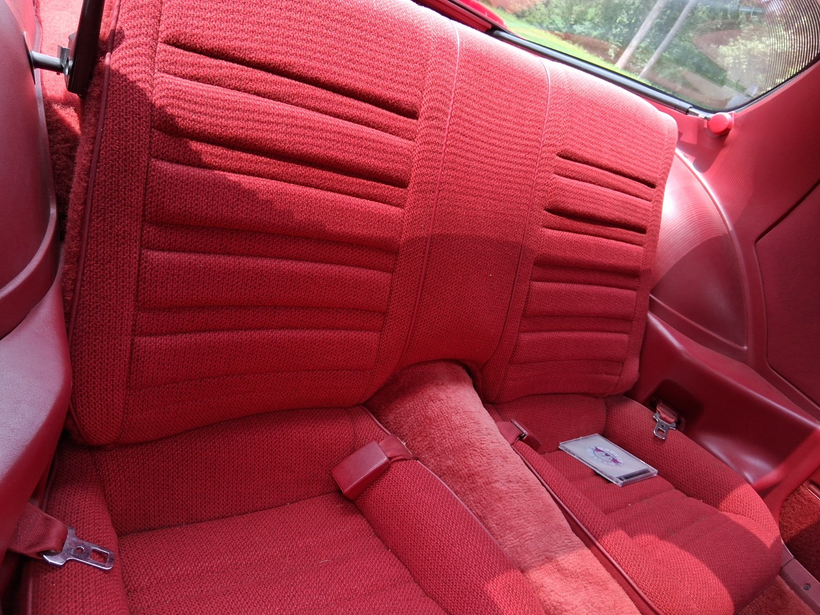 Chevrolet-Camaro-1988-Coupe-14