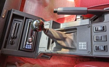 Chevrolet-Camaro-1988-Coupe-19