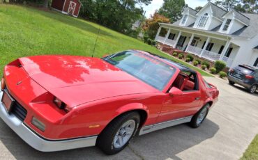 Chevrolet-Camaro-1988-Coupe-2
