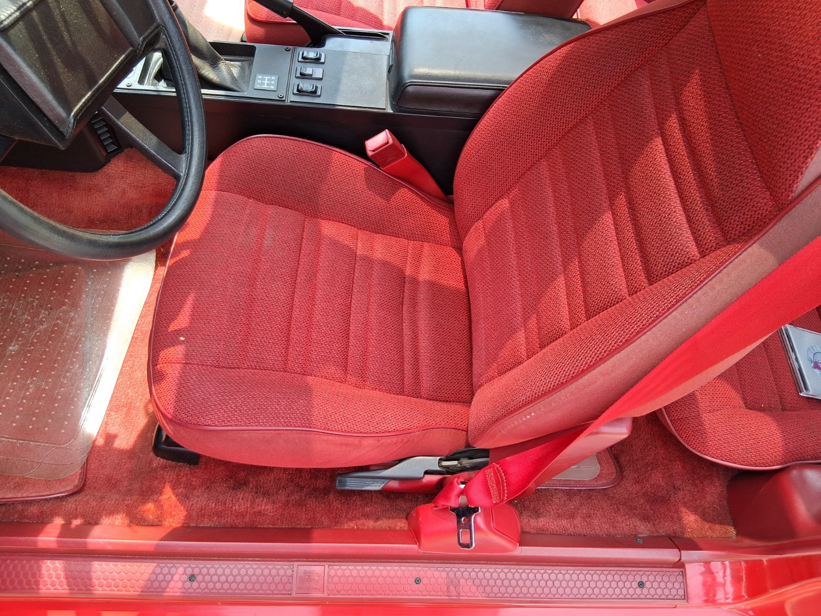 Chevrolet-Camaro-1988-Coupe-21