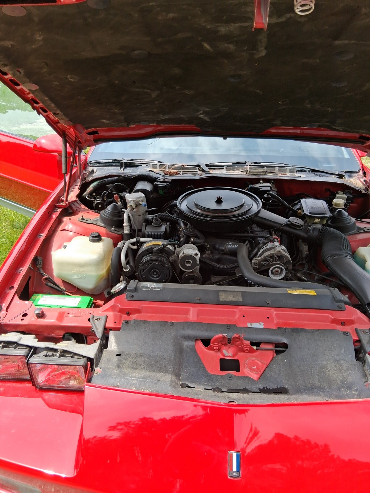 Chevrolet-Camaro-1988-Coupe-27