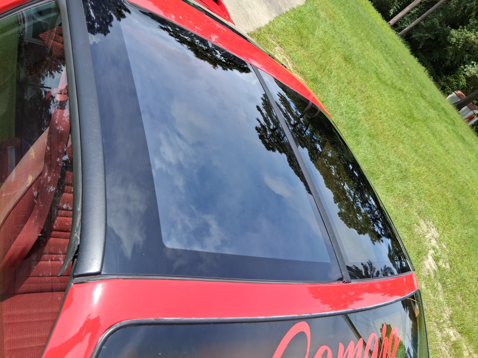 Chevrolet-Camaro-1988-Coupe-28