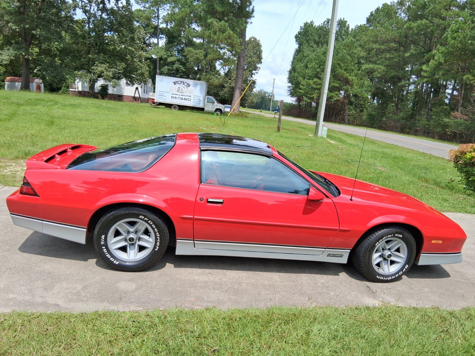 Chevrolet-Camaro-1988-Coupe-29