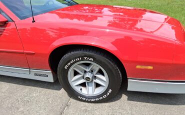 Chevrolet-Camaro-1988-Coupe-8