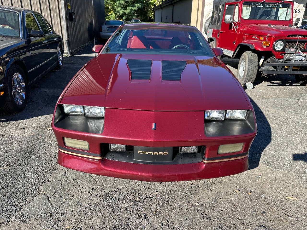 Chevrolet-Camaro-1988-Hatchback-1
