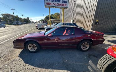 Chevrolet-Camaro-1988-Hatchback-6