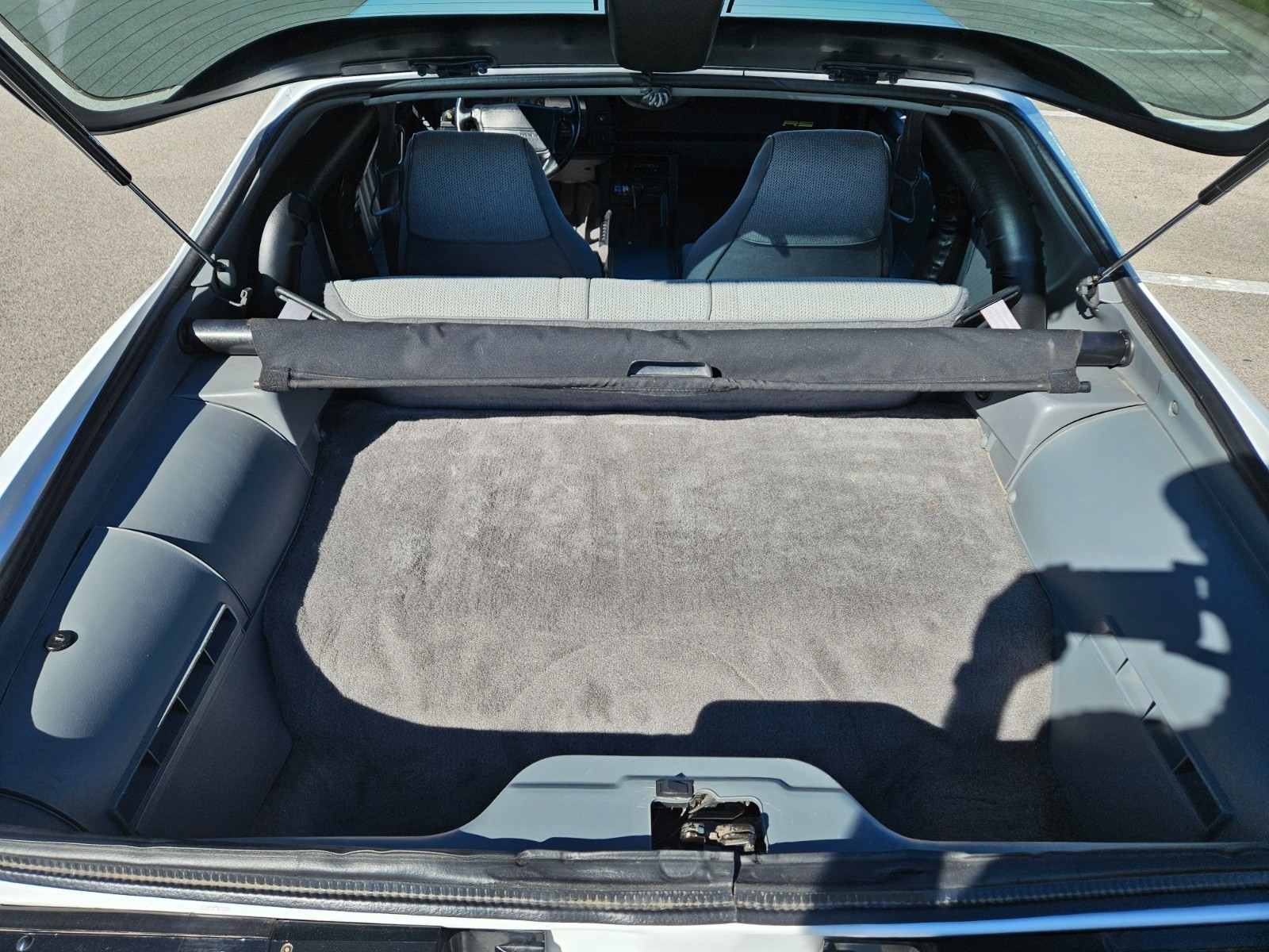 Chevrolet-Camaro-1992-Coupe-11