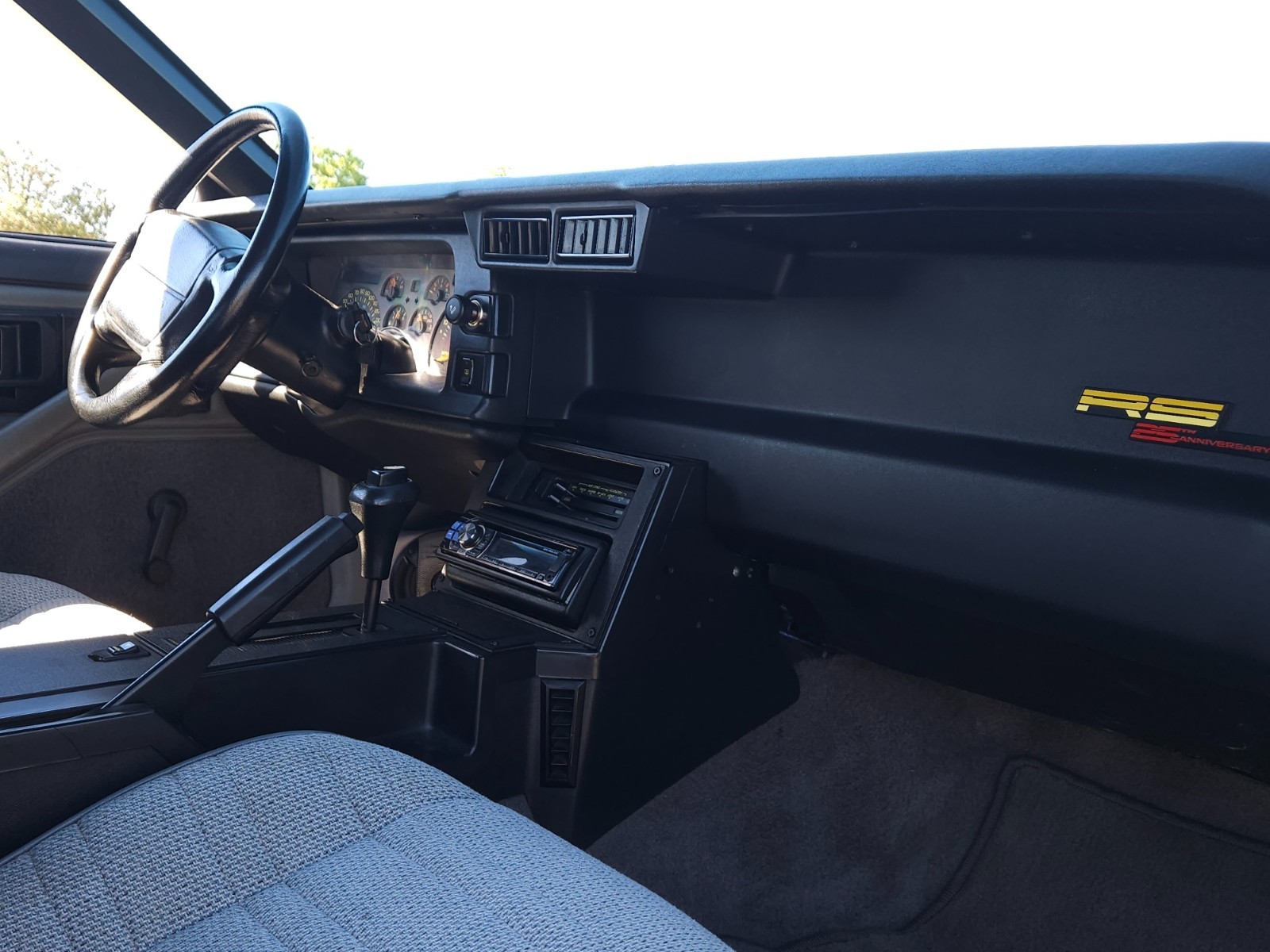 Chevrolet-Camaro-1992-Coupe-18