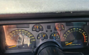 Chevrolet-Camaro-1992-Coupe-9