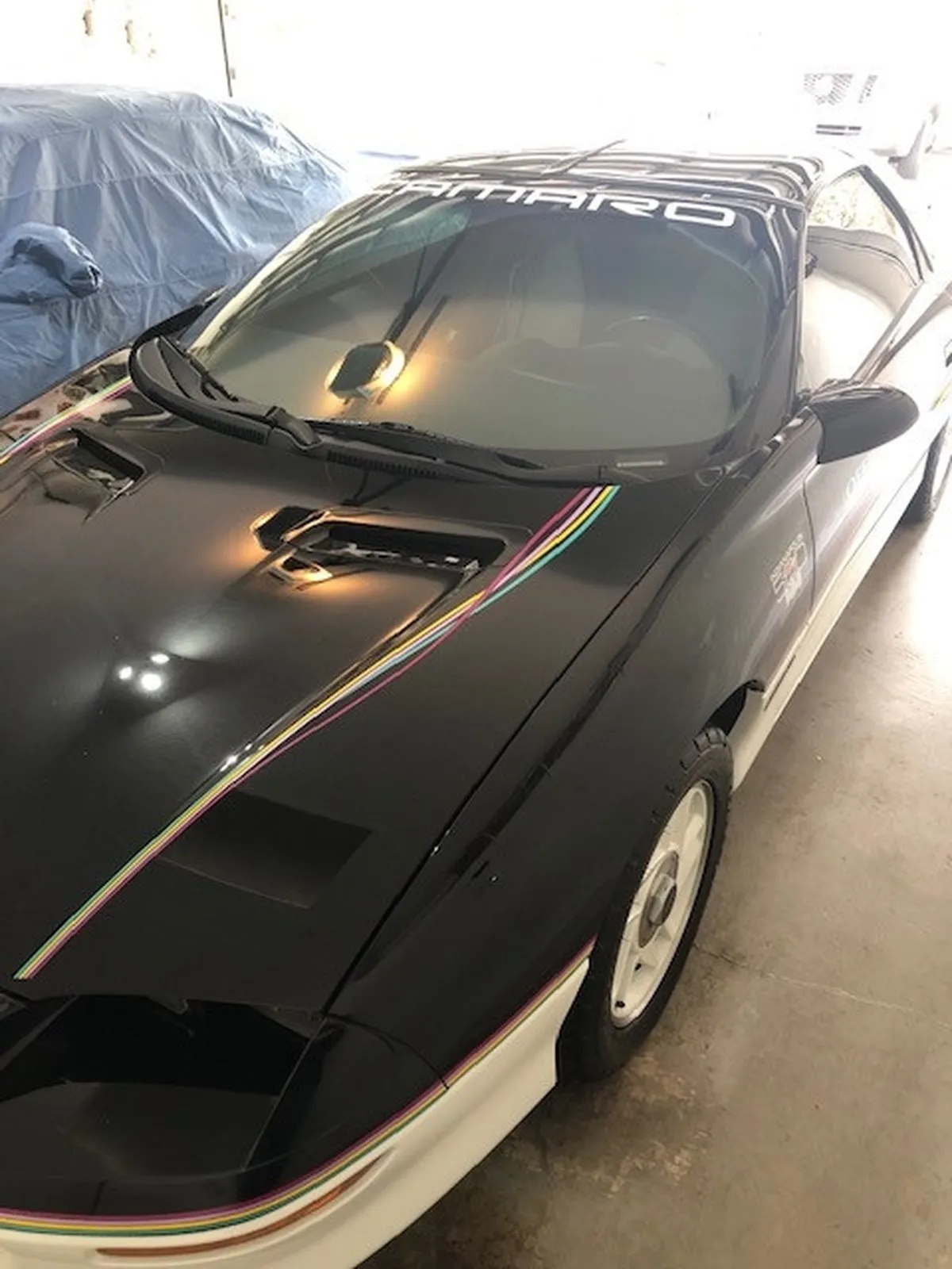 Chevrolet-Camaro-1993-Blank-W-White-1