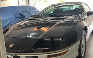 Chevrolet-Camaro-1993-Blank-W-White-4