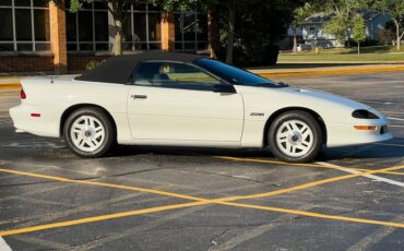 Chevrolet-Camaro-1994-White-Gray