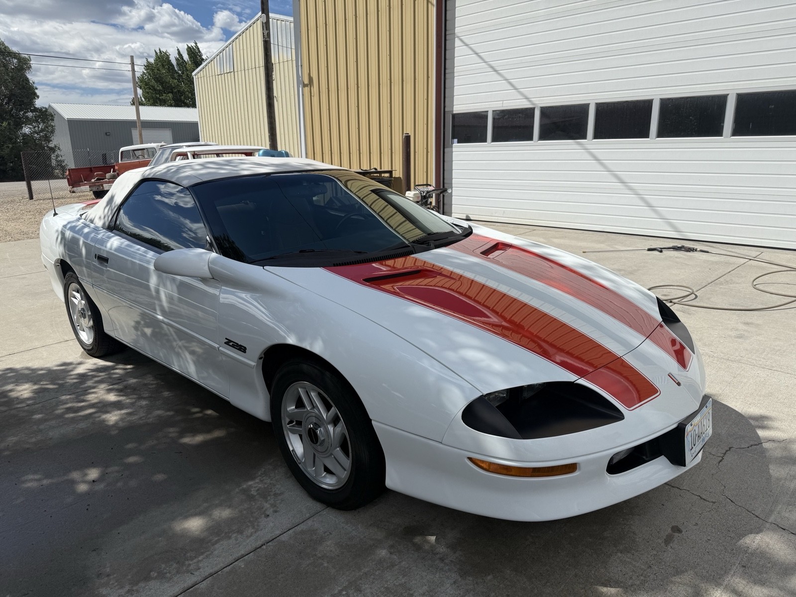 Chevrolet-Camaro-1995-1