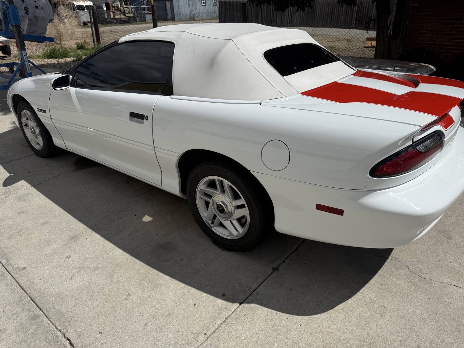 Chevrolet-Camaro-1995-5