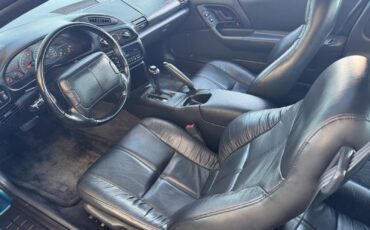 Chevrolet-Camaro-1995-Coupe-13