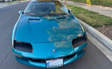 Chevrolet-Camaro-1995-Coupe-5